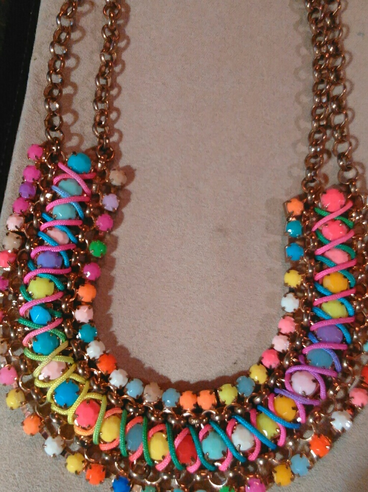 Bib necklace